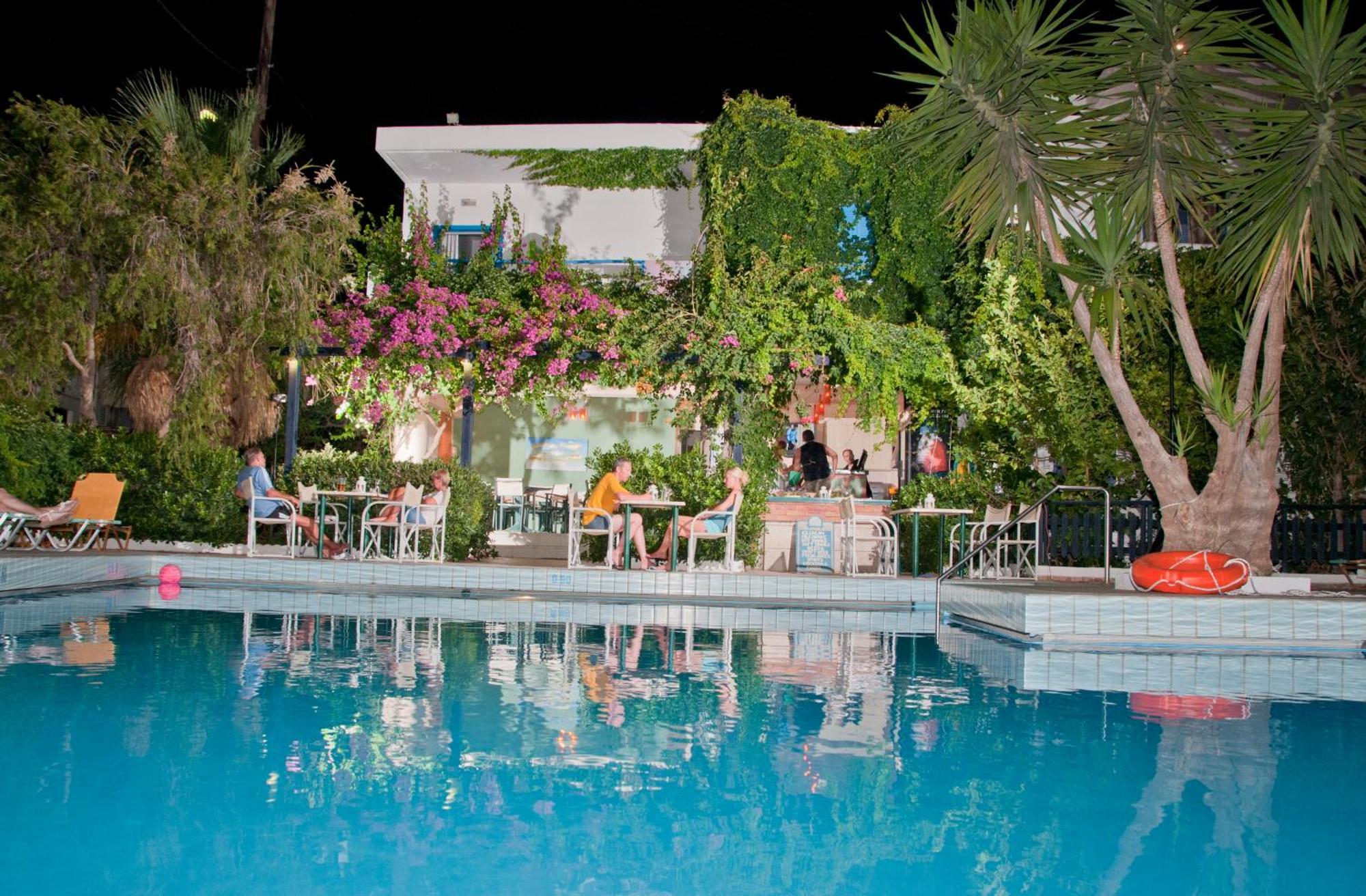 Costas & Chrysoula Aparthotel Plakias Bagian luar foto