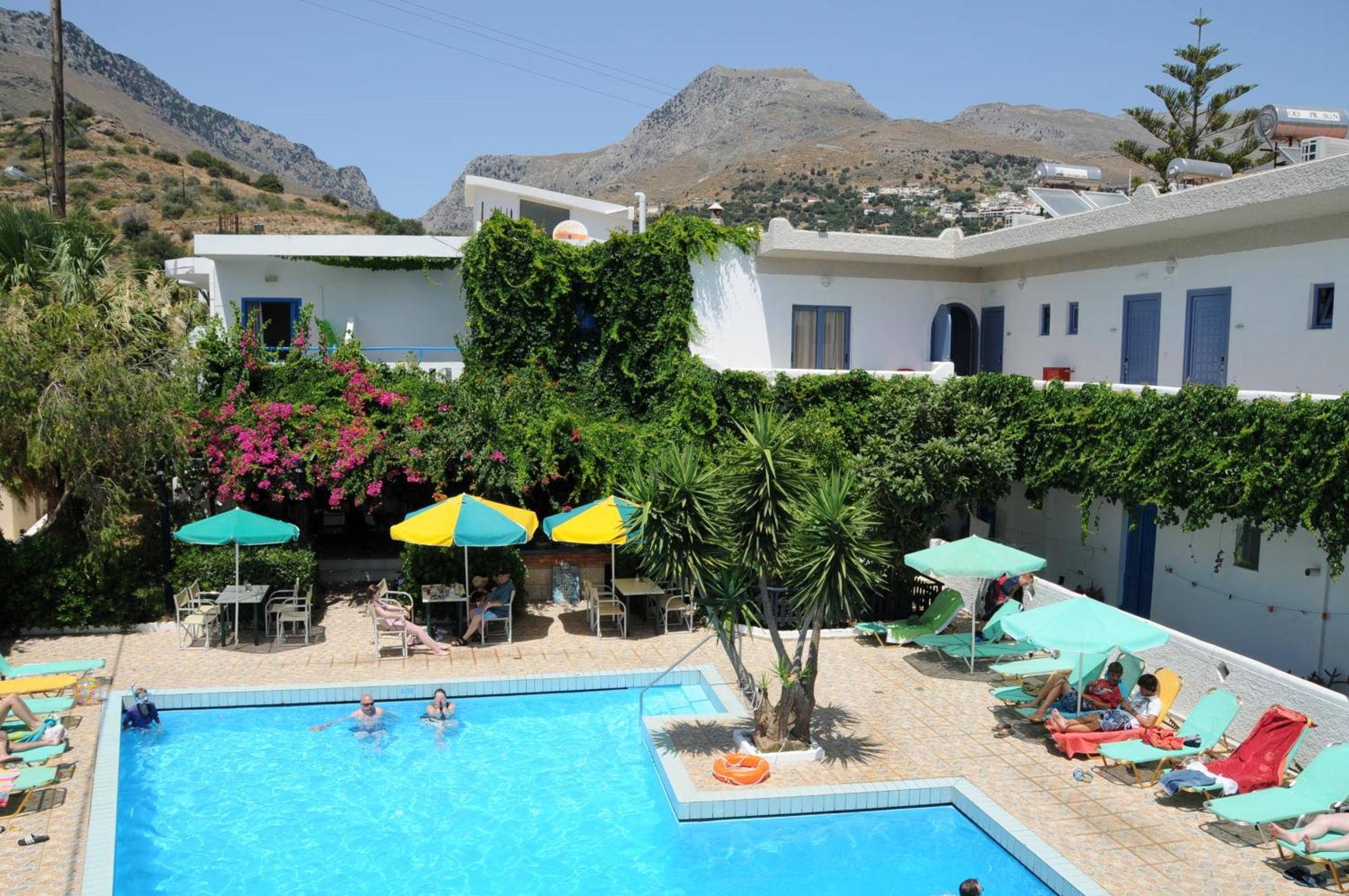 Costas & Chrysoula Aparthotel Plakias Bagian luar foto
